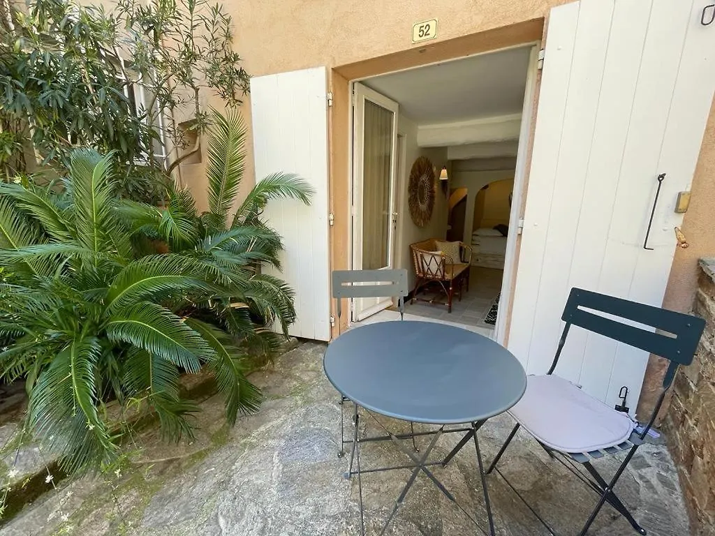 Maison De Village 3 Chambres Avec Petite Terrasse Ramatuelle